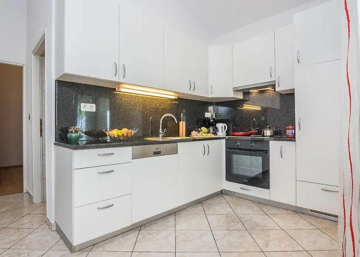 Andelic Apartman Vir