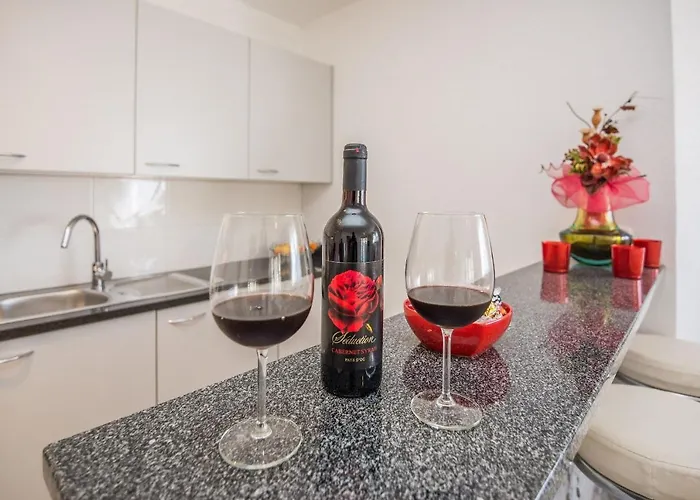 Andelic Apartament Vir